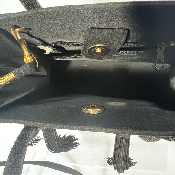 Vintage Structured Black Evening Prom Hand Bag with Tassels Gold Toned Hardware - Picture 6 of 6